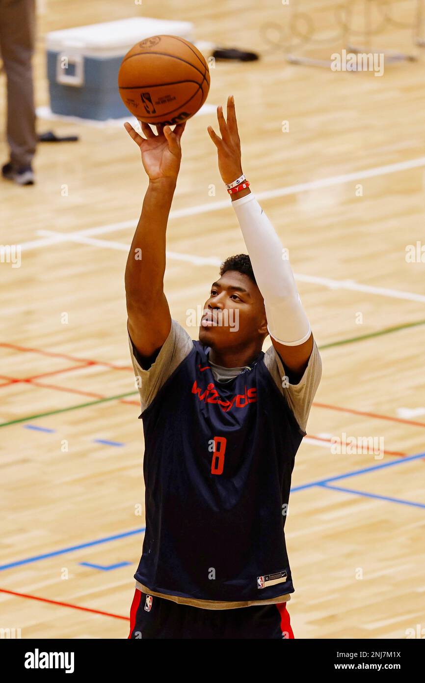 Washington Wizards Rui Hachimura works out in Tokyo, Thursday, Sept. 29, 2022, ahead of the NBA preseason games in Japan. Japanese basketball fans will get to see NBA stars up close when the reigning league-champion Golden State Warriors take on the Washington Wizards in two preseason games. (Kyodo News via AP) Banque D'Images