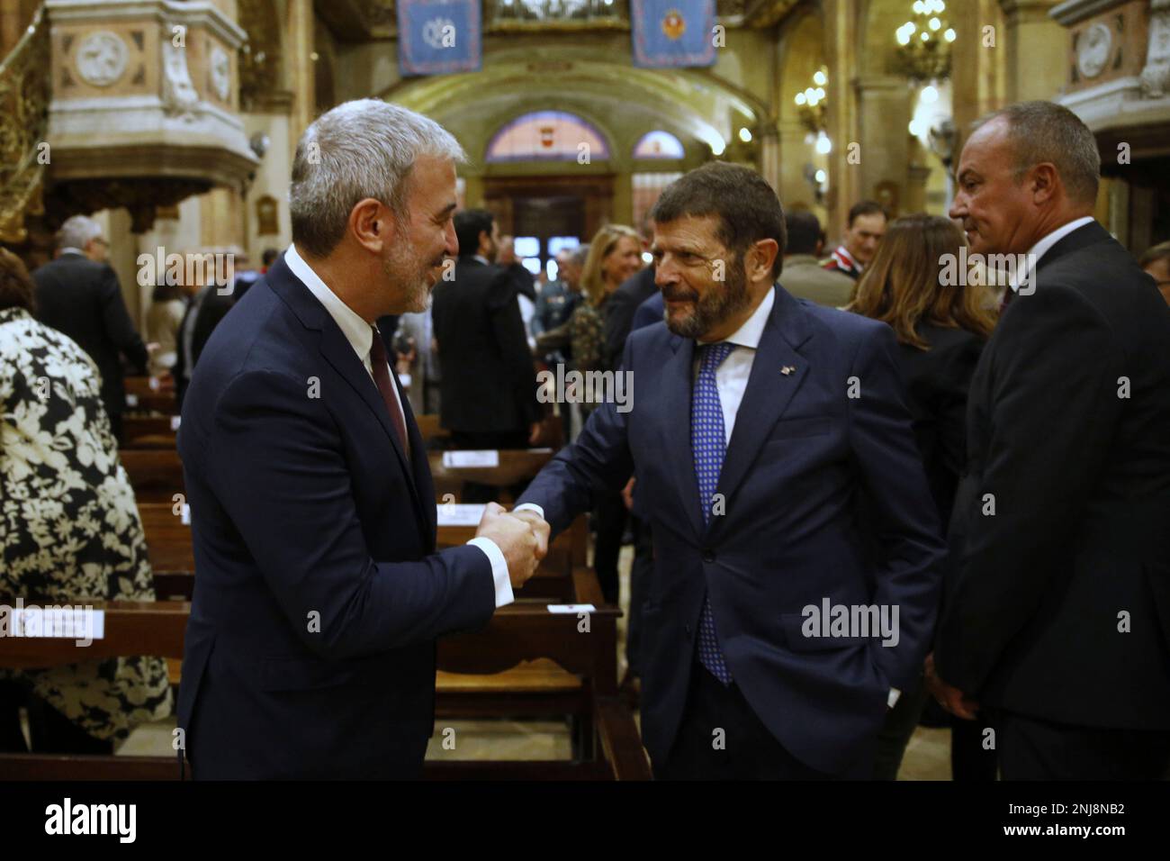 Barcelona city councilors Jaume Colboni and Albert Batlle attend the mass in honor of Our Lady of Mercy during the celebration of the Mercè Festivities, September 24, 2022, in Barcelona, Catalonia, (Spain). The festivity of the patron saint of Barcelona is celebrated coinciding with the day of La Virgen de la Merced and is the main feast of the city. In 1980 it was declared a Festival of National Tourist Interest. SEPTEMBER 24;2022;MASS;RELIGION Kike Rincón / Europa Press 09/24/2022 (Europa Press via AP) Banque D'Images