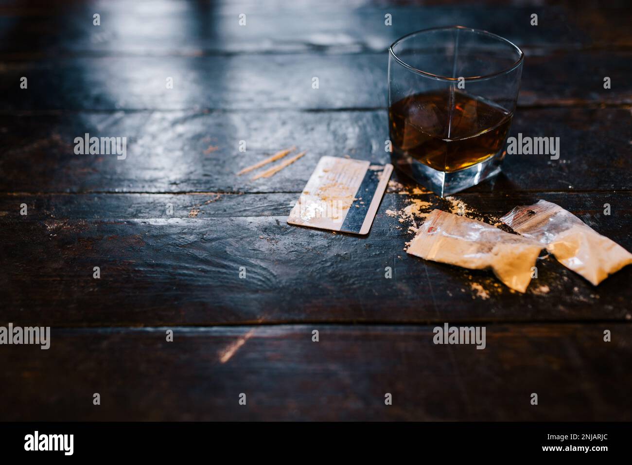 cocaïne dépendance à l'alcool mode de vie préjudiciable Banque D'Images