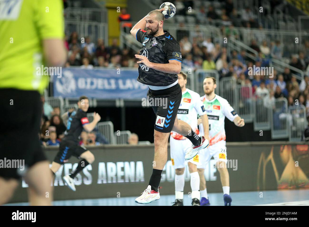 Zeljko Musa de PPD Zagreb pendant le groupe de la Ligue des champions de l'EHF Un match entre HC PPD Zagreb et SC Magdeburg à l'Arena Zagreb sur 22 février 2023 à Zagreb, Croatie. Photo: Slavko Midzor/PIXSELL Banque D'Images