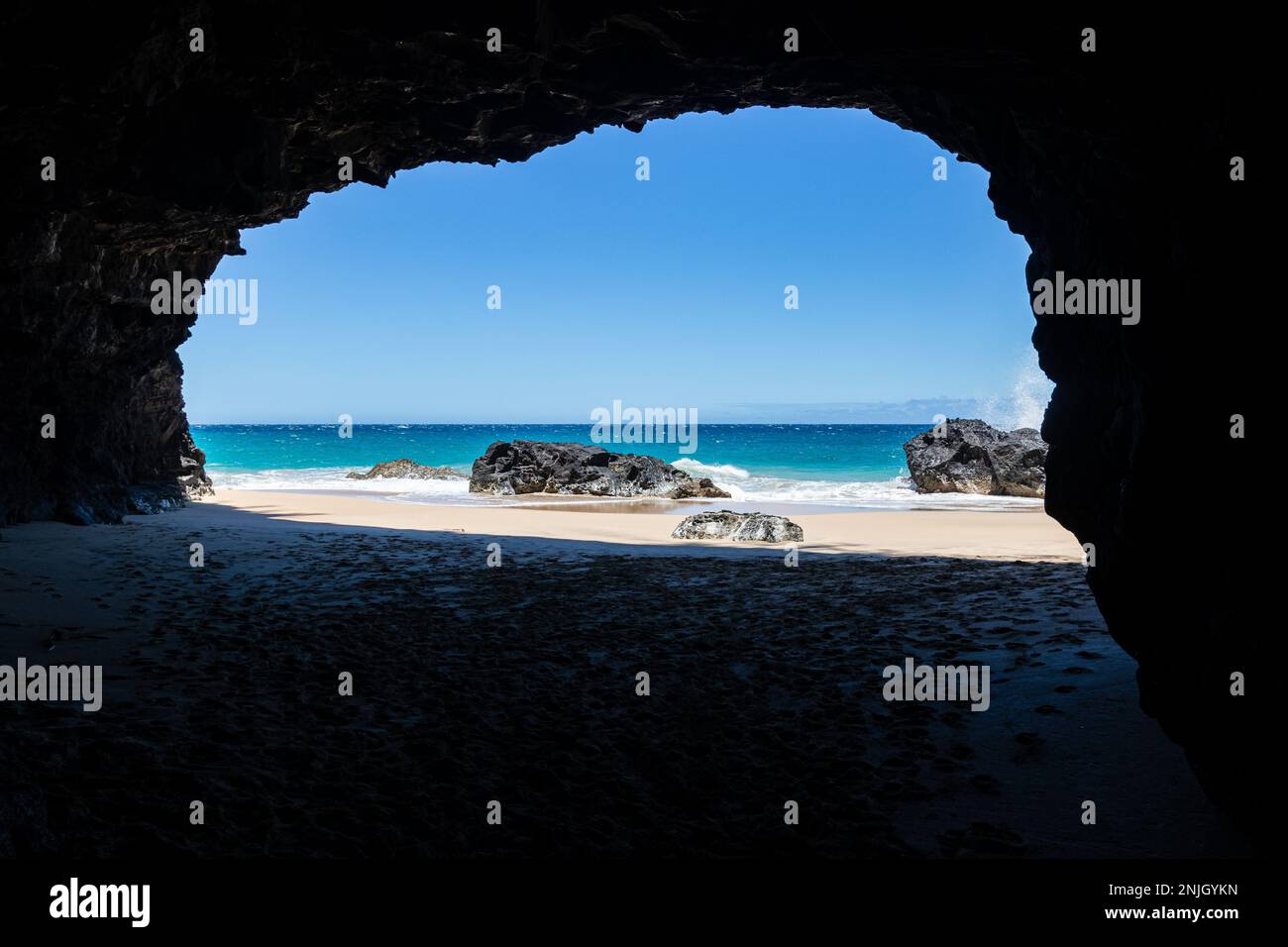 Grotte de la côte de Napali Banque D'Images