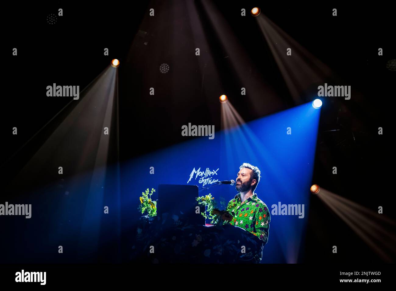 British singer Tom Rosenthal performs on the Montreux Jazz Lab stage during the 56th Montreux Jazz Festival (MJF), in Montreux, Switzerland, Sunday, July 3, 2022. The festival runs from July 1 to 16 and features some 500 concerts. (Valentin Flauraud/Keystone via AP) Banque D'Images