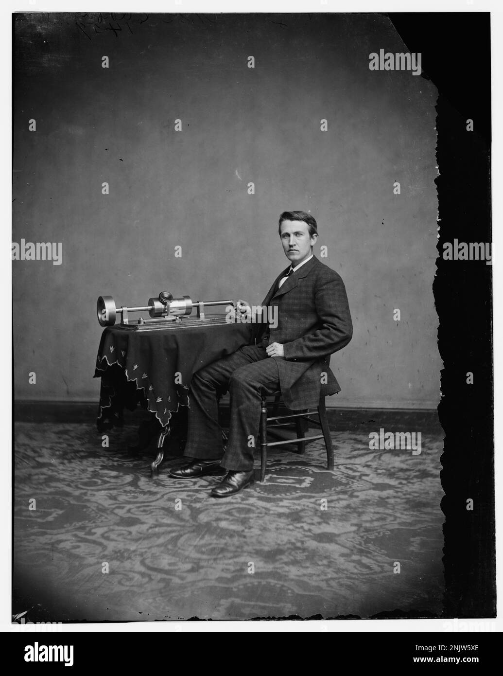 Portrait de Thomas Edison, inventeur et homme d'affaires américain de renom. Image de la collection Brady-Handy, Bibliothèque du Congrès. Banque D'Images