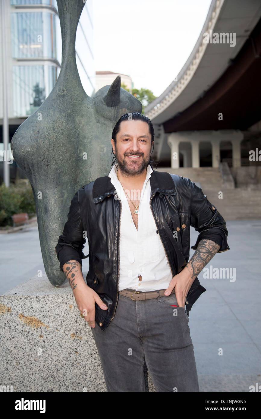 Rafael Amargo attends the presentation of the new exhibition 'Legends' by the well-known French photographer Jean-Marie Perier, on June 28, 2022, in Madrid (Spain). PHOTOGRAPHY;PHOTOGRAPHER;EXHIBITION Jose Velasco / Europa Press (Foto de ARCHIVO) 01/07/2012 (Europa Press via AP) Banque D'Images
