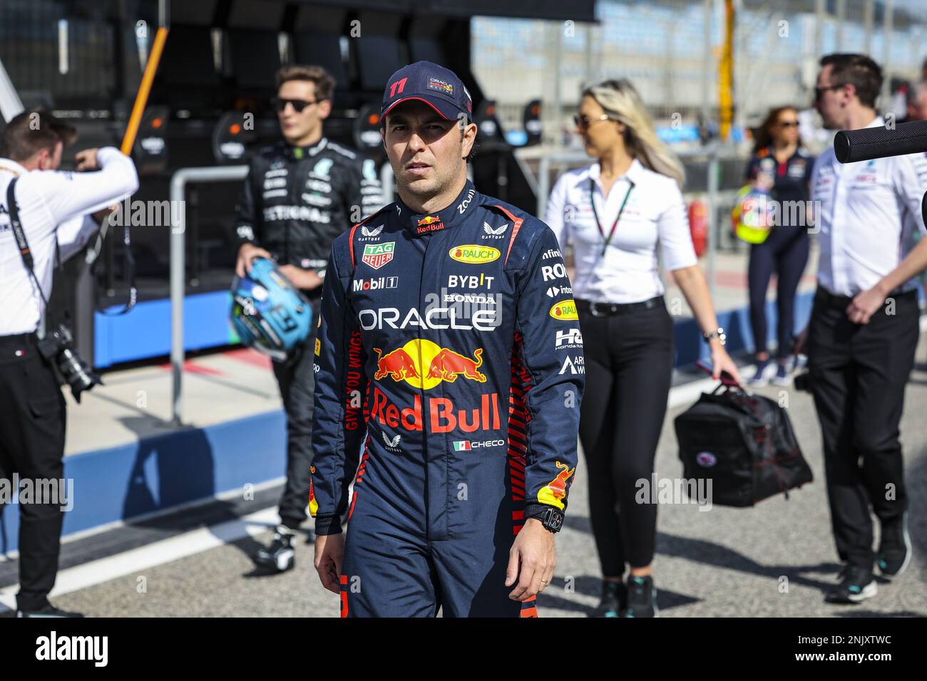 Sakhir, Bahreïn - 23/02/2023, PEREZ Sergio (mex), Red Bull Racing RB19, portrait pendant les épreuves de pré-saison de Formule 1 Armco 2023 du Championnat du monde de Formule 1 de la FIA 2023 de 23 février à 25, 2023 sur le circuit international de Bahreïn, à Sakhir, Bahreïn - photo: FLORENT GOODEN / DPPI Media/LiveMedia Banque D'Images