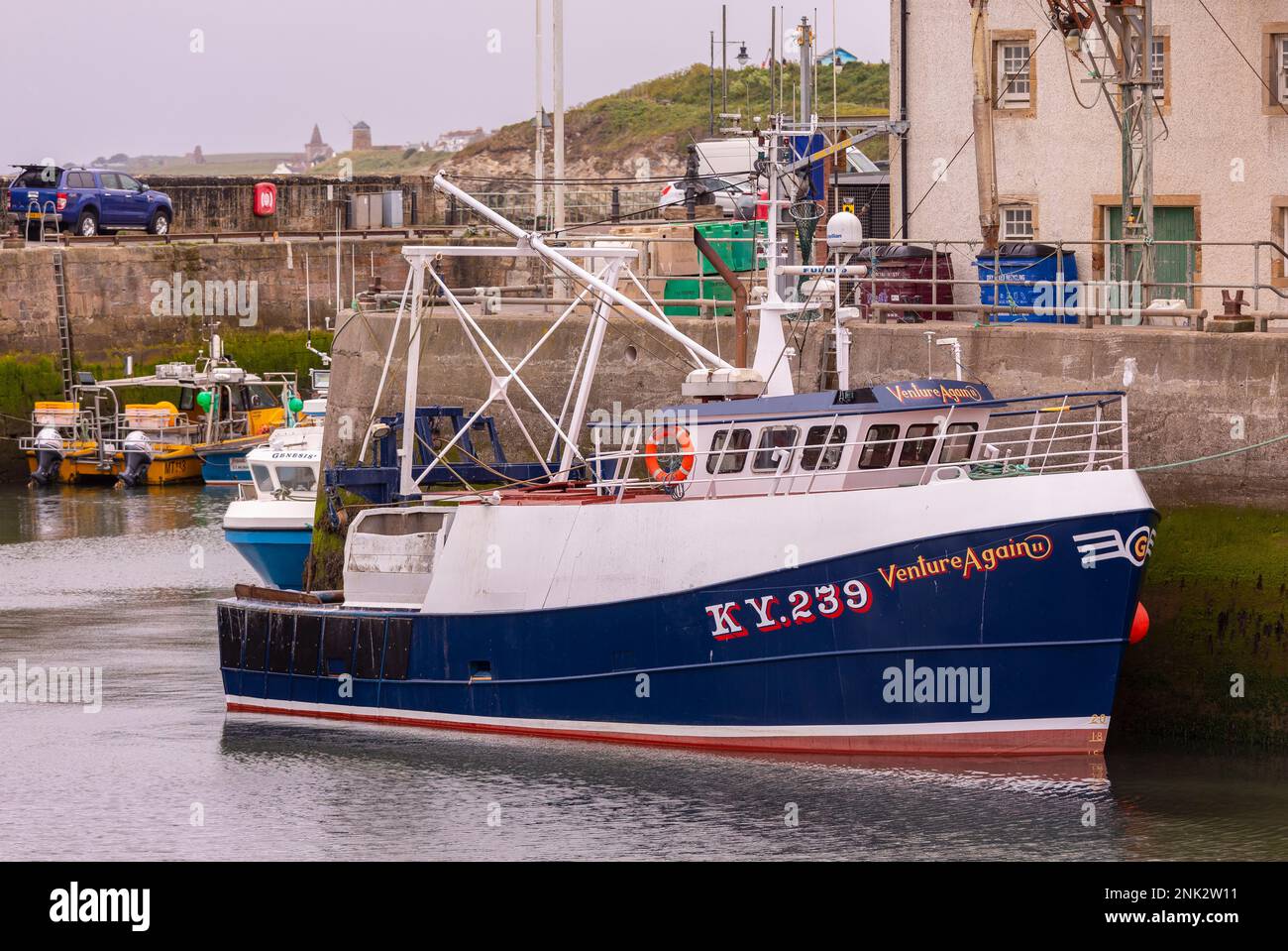 PITTENWEEM HARBOUR, ÉCOSSE, EUROPE - Bateaux de pêche commerciaux, village de pêche sur la côte est de l'Écosse, Neuk est. Banque D'Images