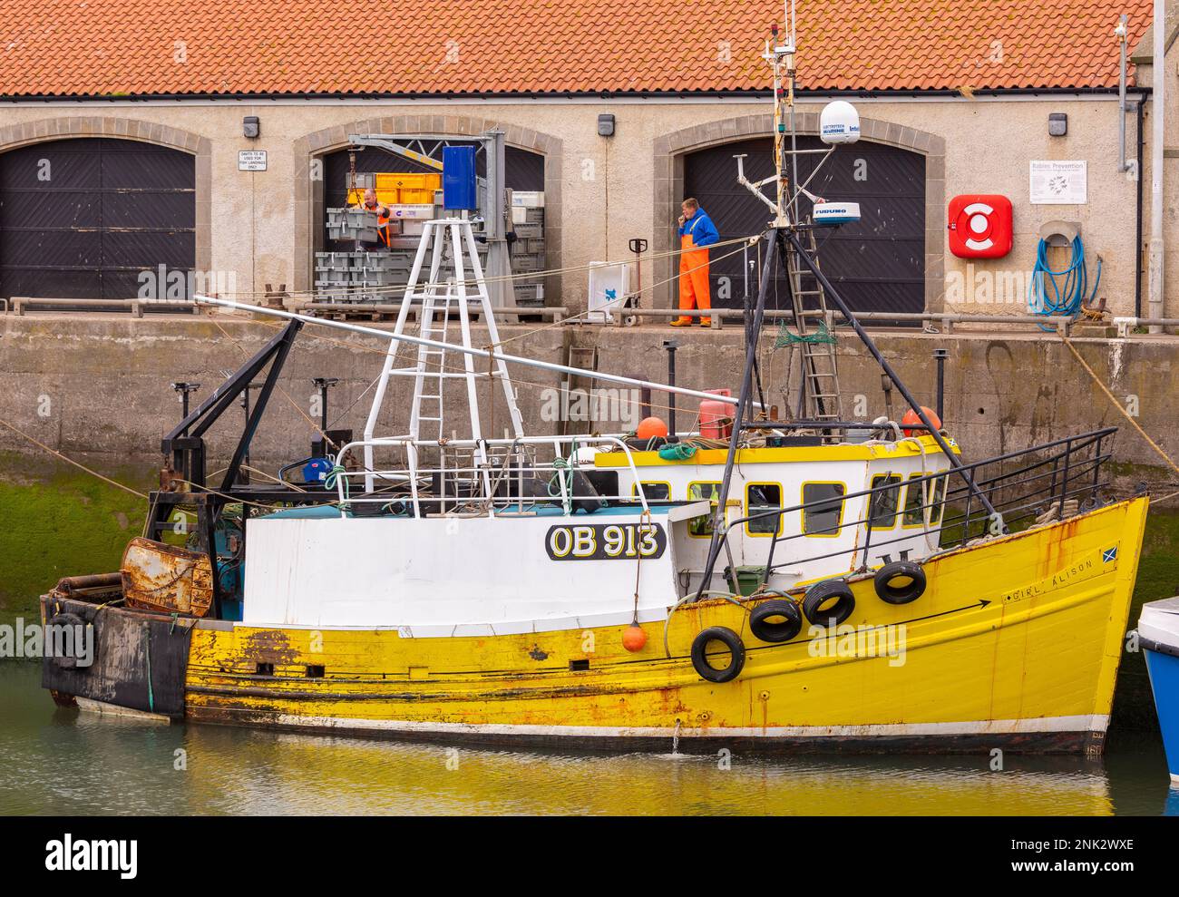 PITTENWEEM HARBOUR, ÉCOSSE, EUROPE - Bateaux de pêche commerciaux, village de pêche sur la côte est de l'Écosse, Neuk est. Banque D'Images