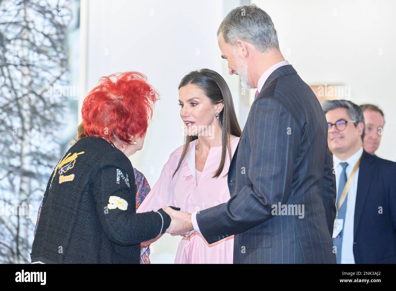 Madrid. Espagne. 20230223, le roi Felipe VI d'Espagne, la reine Letizia d'Espagne Juana de Aizpuru visite la foire ARCO à l'IFEMA sur 23 février 2023 à Madrid, Espagne Banque D'Images