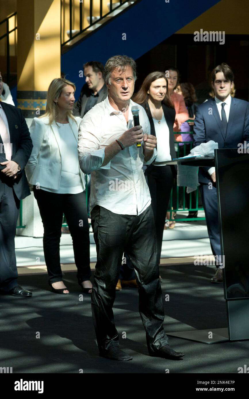 INAUGURATION DE LA PISCINE MOLITOR À PARIS SÉBASTIEN BAZIN PRÉSIDENT ACCOR DE LA PISCINE Banque D'Images