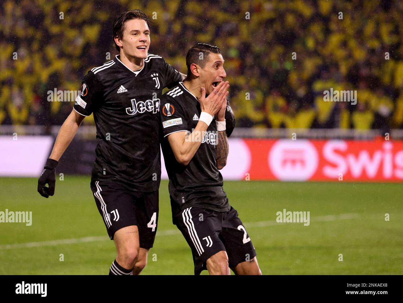 Nantes, France - 23/02/2023, Angel Di Maria de Juventus célèbre son but avec Nicolo Fagioli (à gauche) lors de l'UEFA Europa League, play-off, match de football à 2nd jambes entre le FC Nantes et Juventus Turin sur 23 février 2023 au stade de la Beaujoire à Nantes, France - photo Jean Catuffe / DPPI Banque D'Images