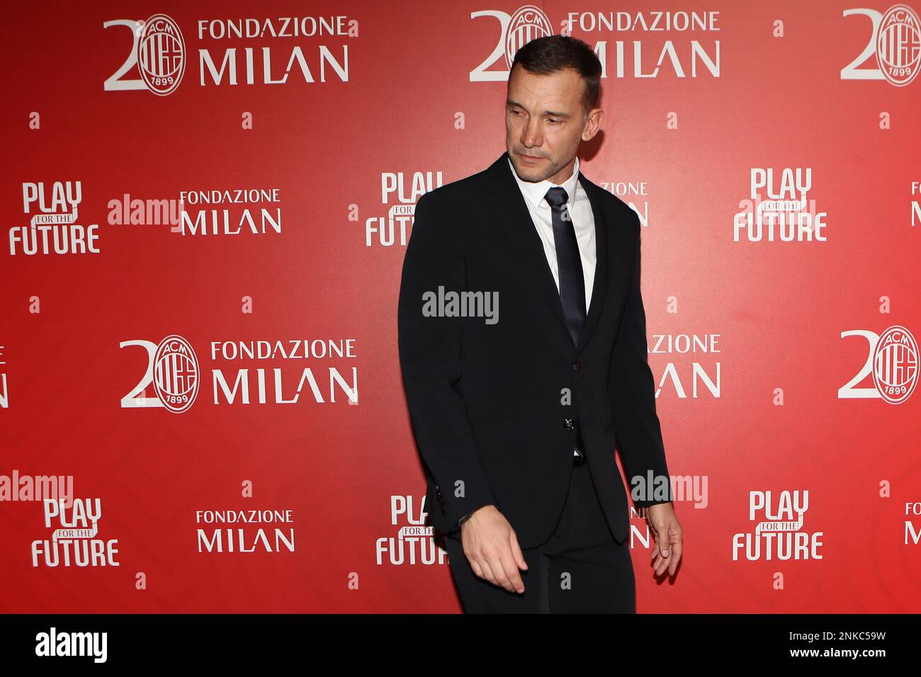 23 février 2023, Milan, Lombardie, Italie: L'ancienne légende de l'AC Milan Andriy SHEVCHENKO d'Ukraine assiste au dîner de gala qui a eu lieu pour célébrer le 20th anniversaire de la Fondazione Milan (Credit image: © Mickael Chavet/ZUMA Press Wire) USAGE ÉDITORIAL SEULEMENT! Non destiné À un usage commercial ! Banque D'Images