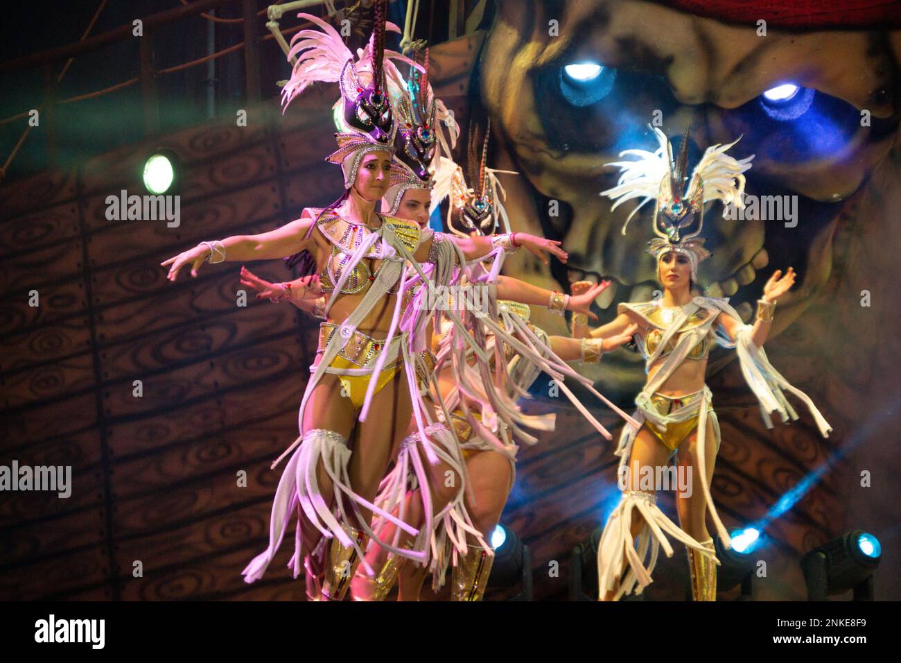 Puerto del Carmen, Lanzarote, Îles Canaries, Espagne. 23rd février 2023. Gran Gala del Carnaval en la Plaza del Varadero. Credit: Cristina Massei/Alamy News Banque D'Images