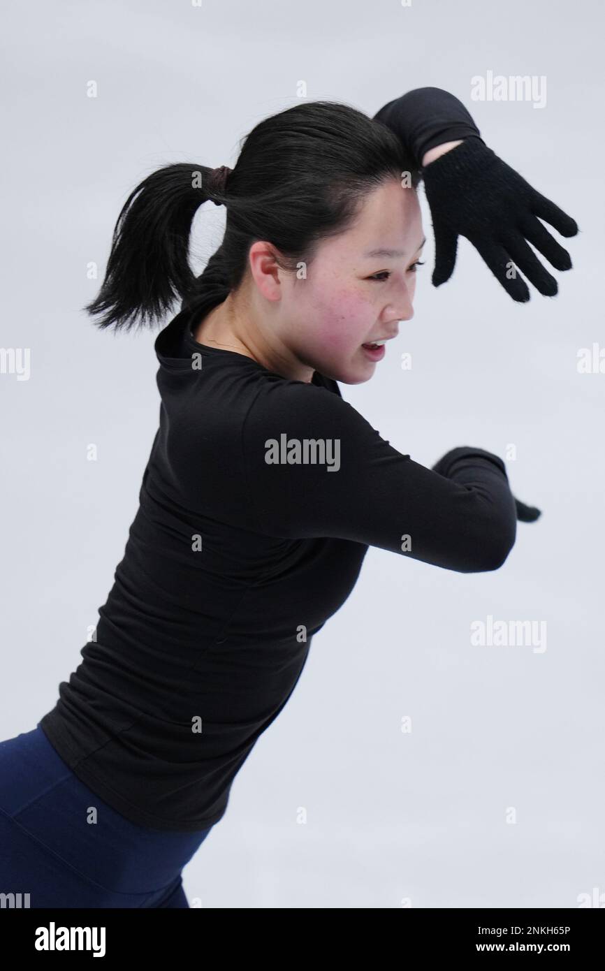 Japanese figure skater Wakaba Higuchi attends an official practice of ISU 2022 World Figure Skating Championships in Montpellier, France on March 21, 2022.( The Yomiuri Shimbun via AP Images ) Banque D'Images