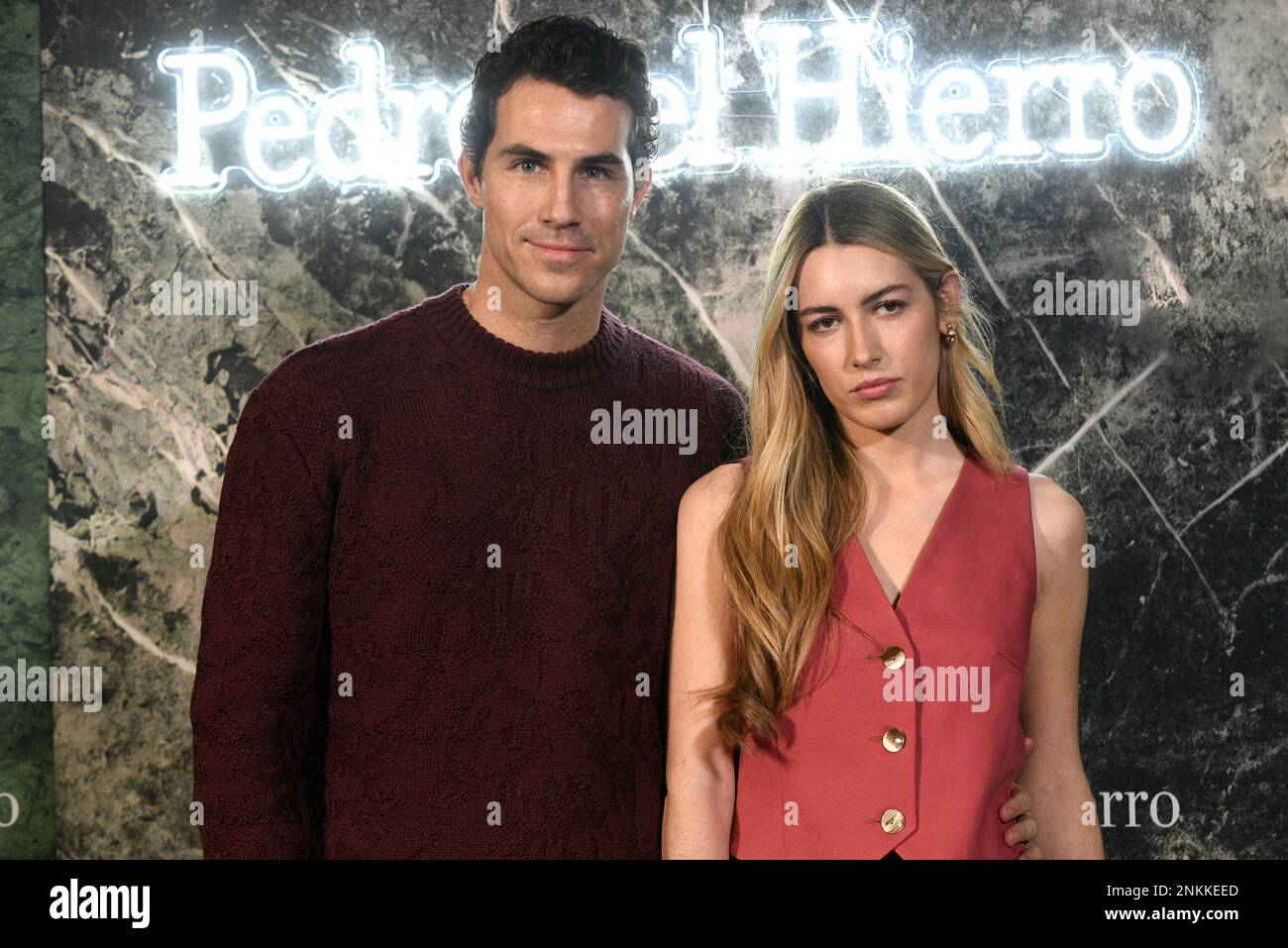 Beltran Lozano and Daniela Figo pose at the photocall of the Pedro del Hierro fashion show during Mercedes Benz Fashion Week held at Ifema on March 10, 2022, in Madrid, Spain. FASHION SHOW;FASHION;MBFWM;CELEBRITIES;FASHION WEEK José Oliva / Europa Press 03/10/2022 (Europa Press via AP) Banque D'Images