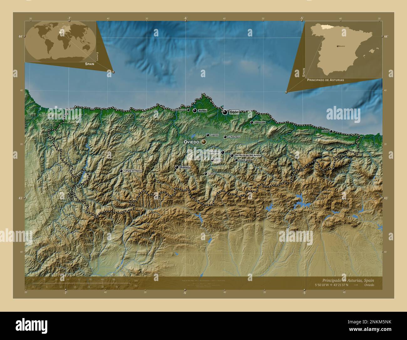 Principado de Asturias, communauté autonome d'Espagne. Carte d'altitude en couleur avec lacs et rivières. Lieux et noms des principales villes de la région. Banque D'Images