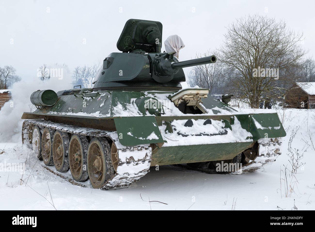 KRASNOYE SELO, RUSSIE - 05 FÉVRIER 2023 : le plus célèbre char soviétique de T-34, un gros plan sur février après-midi. Parc historique militaire 'Steel Landi Banque D'Images