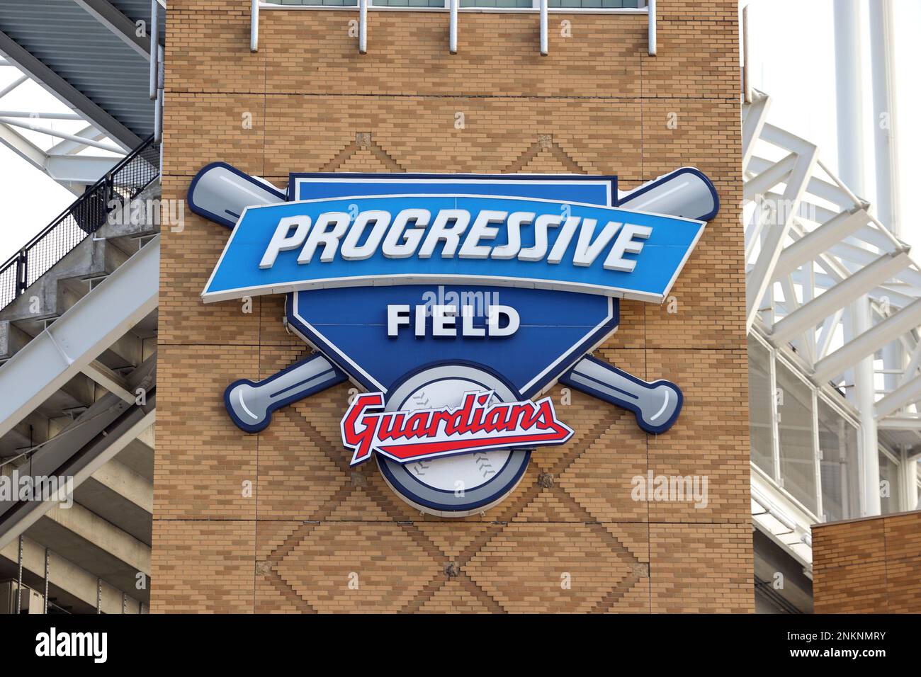 CLEVELAND, OH - FEBRUARY 05: New signage is in place for the Cleveland Guardians on February 5, 2022, at Progressive Field in Cleveland, OH. (Photo by Frank Jansky/Icon Sportswire) (Icon Sportswire via AP Images) Banque D'Images