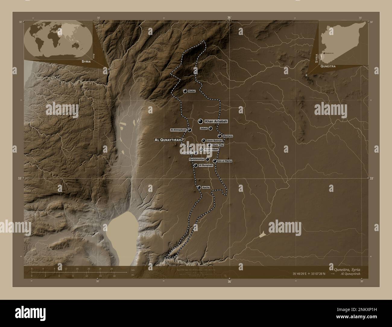 Quneitra, province de Syrie. Carte d'altitude colorée en tons sépia avec lacs et rivières. Lieux et noms des principales villes de la région. Angle aux Banque D'Images