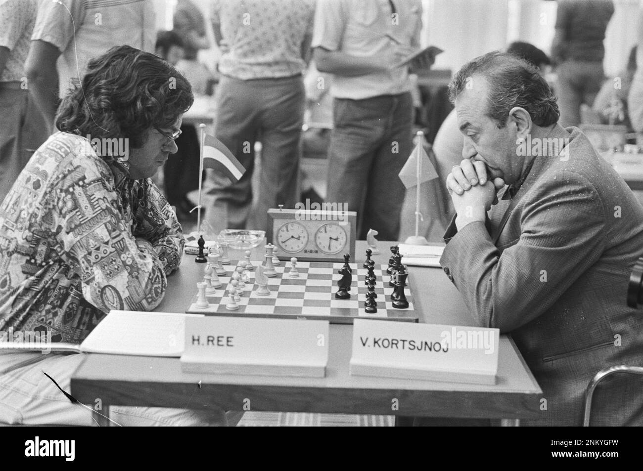 Tournoi d'échecs IBM du premier tour Victor Korchnoi, Ree v Korchnoi ca. 6 juillet 1976 Banque D'Images