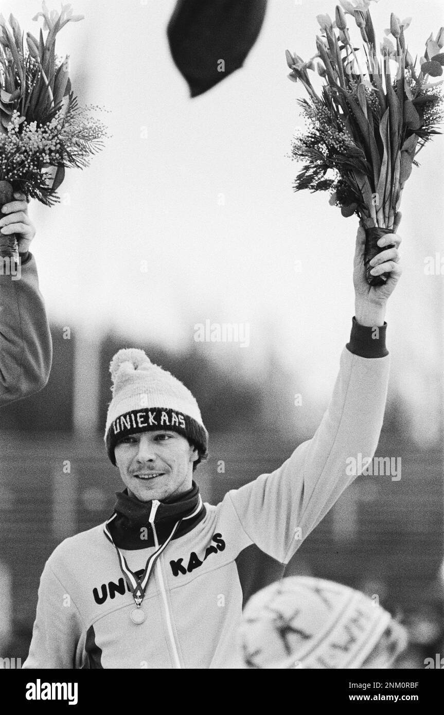 Pays-Bas Histoire : ​​Skating Championnat hollandais de vitesse à la Haye. Le champion Hilbert van der Duim a été honoré ca. 6 janvier 1980 Banque D'Images