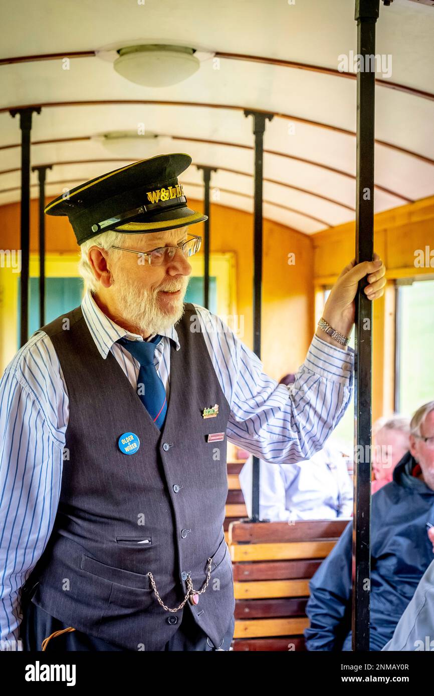 Inspecteur, Llanfair et Welshpool Steam Railway, au Pays de Galles Banque D'Images