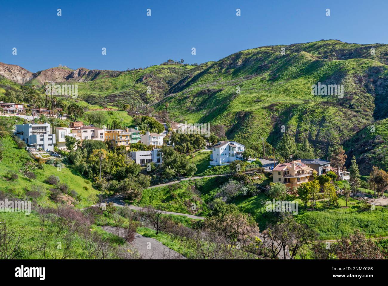 Maisons dans Latigo Canyon, Santa Monica Mountains, Malibu, Californie, États-Unis Banque D'Images