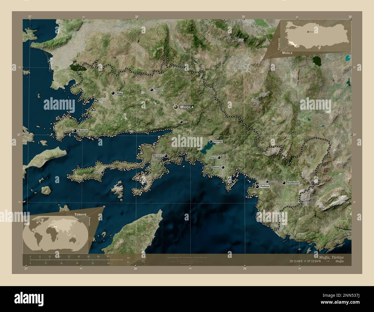 Mugla, province du Turkiye. Carte satellite haute résolution. Lieux et noms des principales villes de la région. Cartes d'emplacement auxiliaire d'angle Banque D'Images