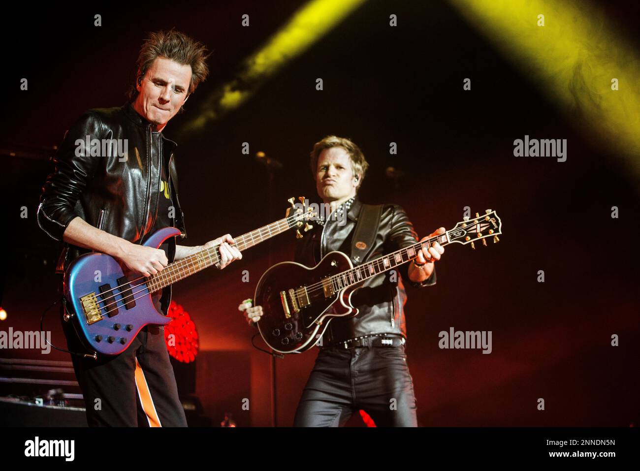 John Taylor et Nick Rhodes de Duran Duran Duran se sont produits sur scène à SEE Hydro le 06 décembre 2015 à Glasgow, en Écosse. Banque D'Images