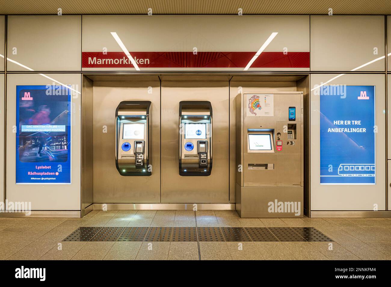 Vente de billets mashine dans le métro de copenhague à la station Marmorkirken, 18 février 2023 Banque D'Images