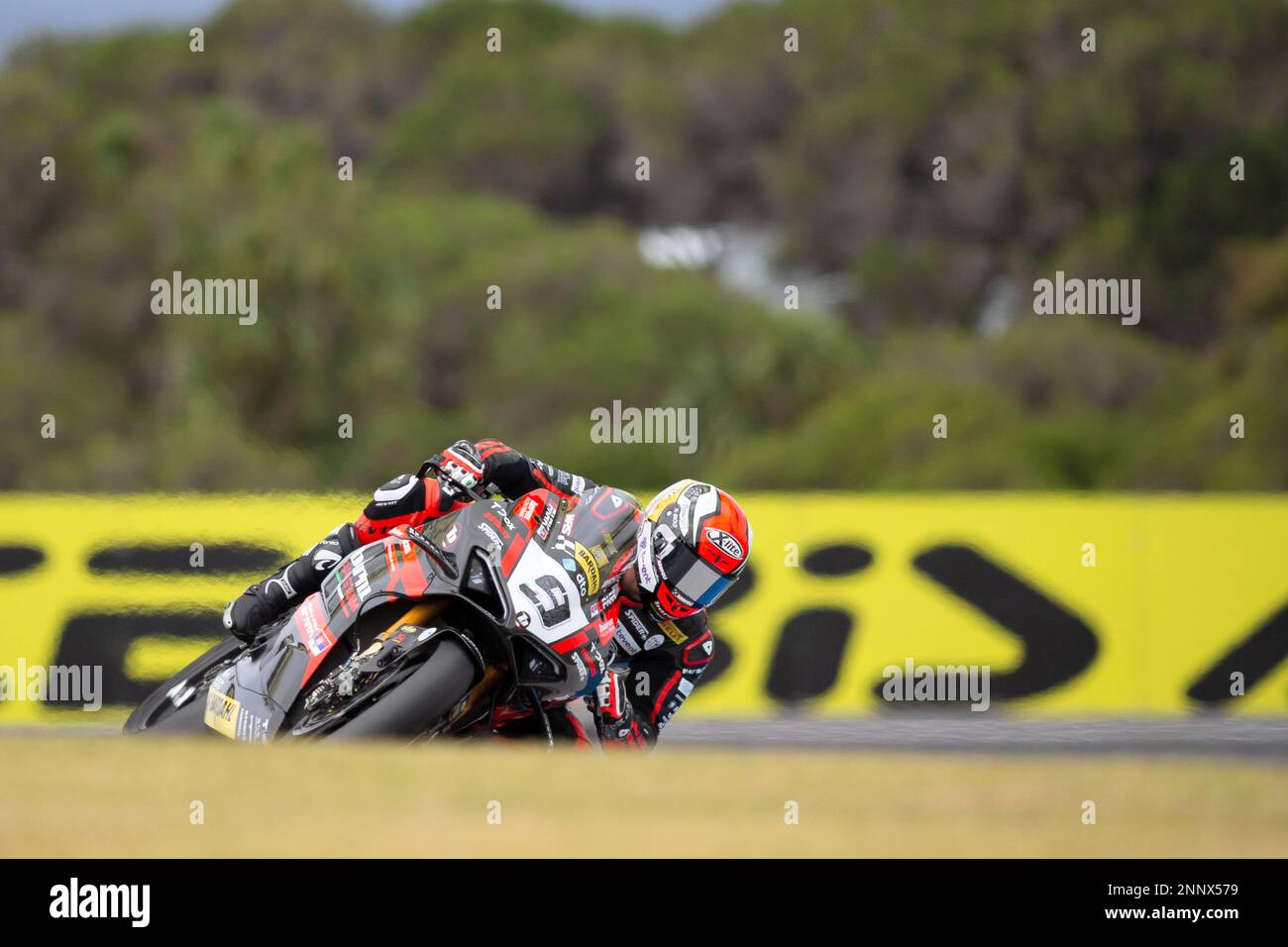 Phillip Island, Australie, 26 février 2023. Danilo Petrucci d'ITA sur l'écurie Barni Spark Racing Team Ducati lors du Championnat du monde de Superbike 2023 de FIM au circuit de Phillip Island sur 26 février 2023 à Phillip Island, en Australie. Crédit : Dave Helison/Speed Media/Alamy Live News Banque D'Images