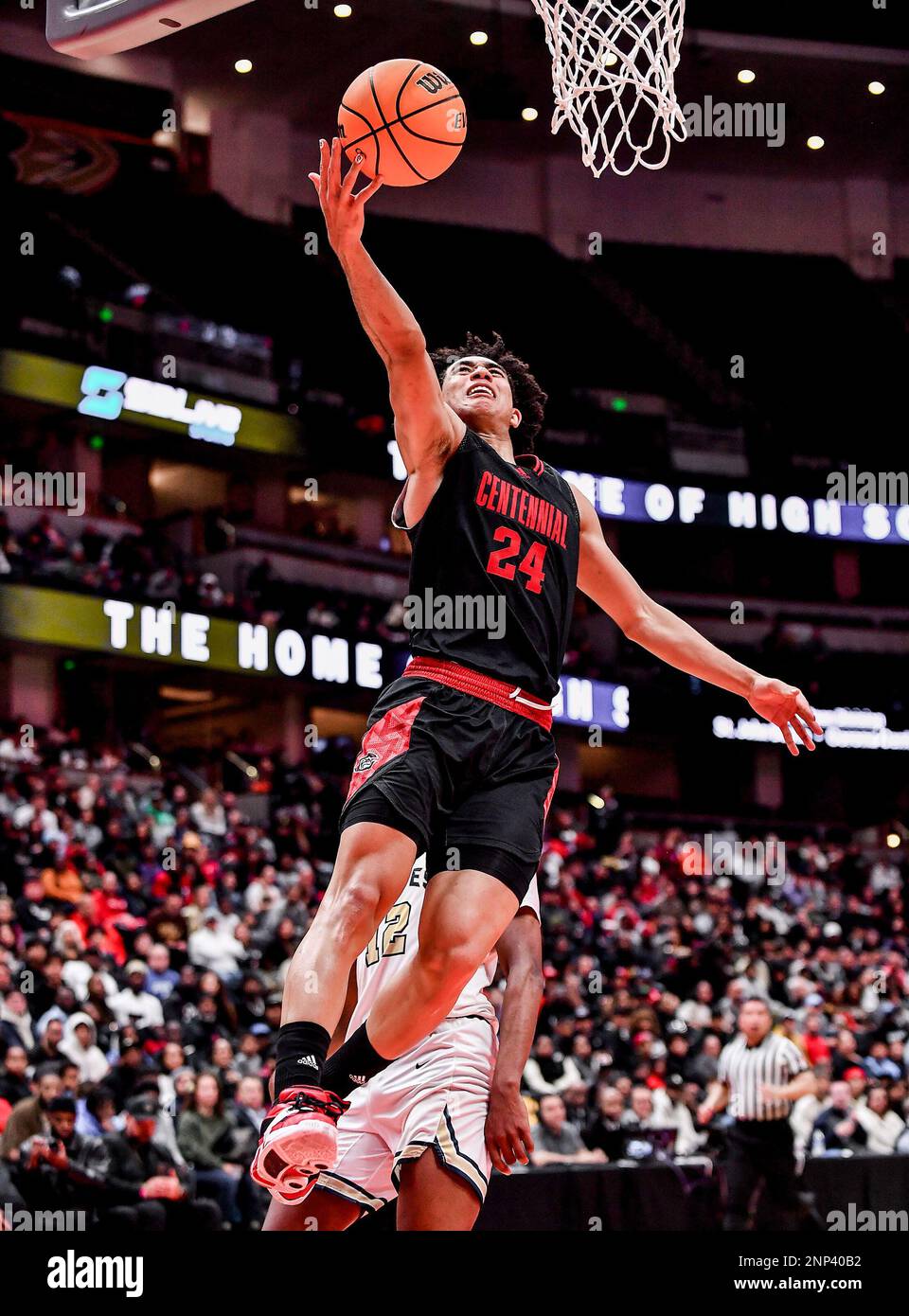 25 février 2023 Anaheim, CA.Cenetennial Corona (24) Jared McCain en action pendant le championnat de basket-ball ouvert DIV pour garçons CIF-SS. Centennial Corona vs St. John Bosco.Centennial bat Bosco 58-57.Louis Lopez/Modern Exposure/Cal Sport Media Banque D'Images