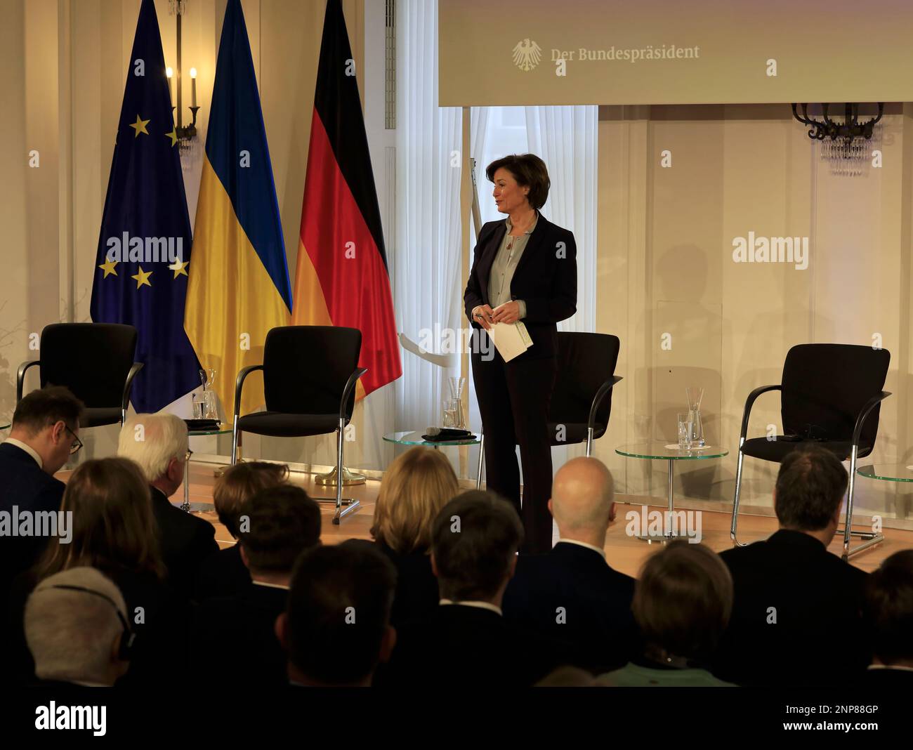 Berlin, Allemagne, 24 février 2023. La présentatrice allemande Sandra Maischberger. Banque D'Images