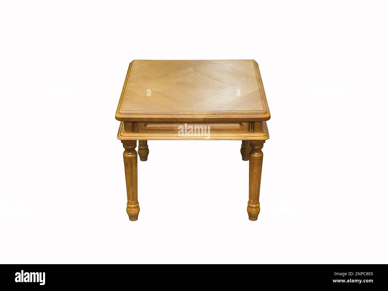table basse en bois sur fond blanc. Élément intérieur Banque D'Images