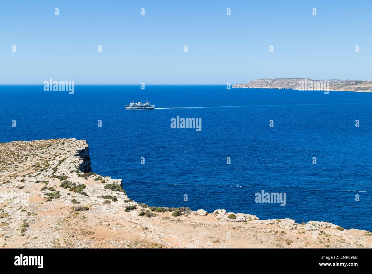 Ferry entre Gozo et Malte. Banque D'Images