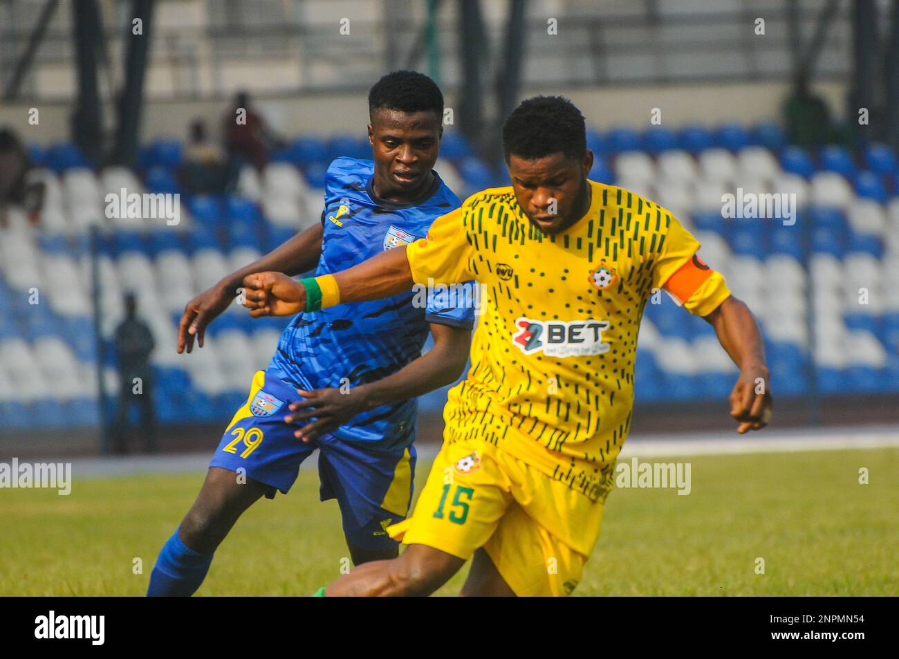 Match de la Ligue de football du Nigeria entre Kwara United et Gombe United au complexe sportif Lekan salami, à Adamasingba, à Ibadan, au Nigeria. Banque D'Images