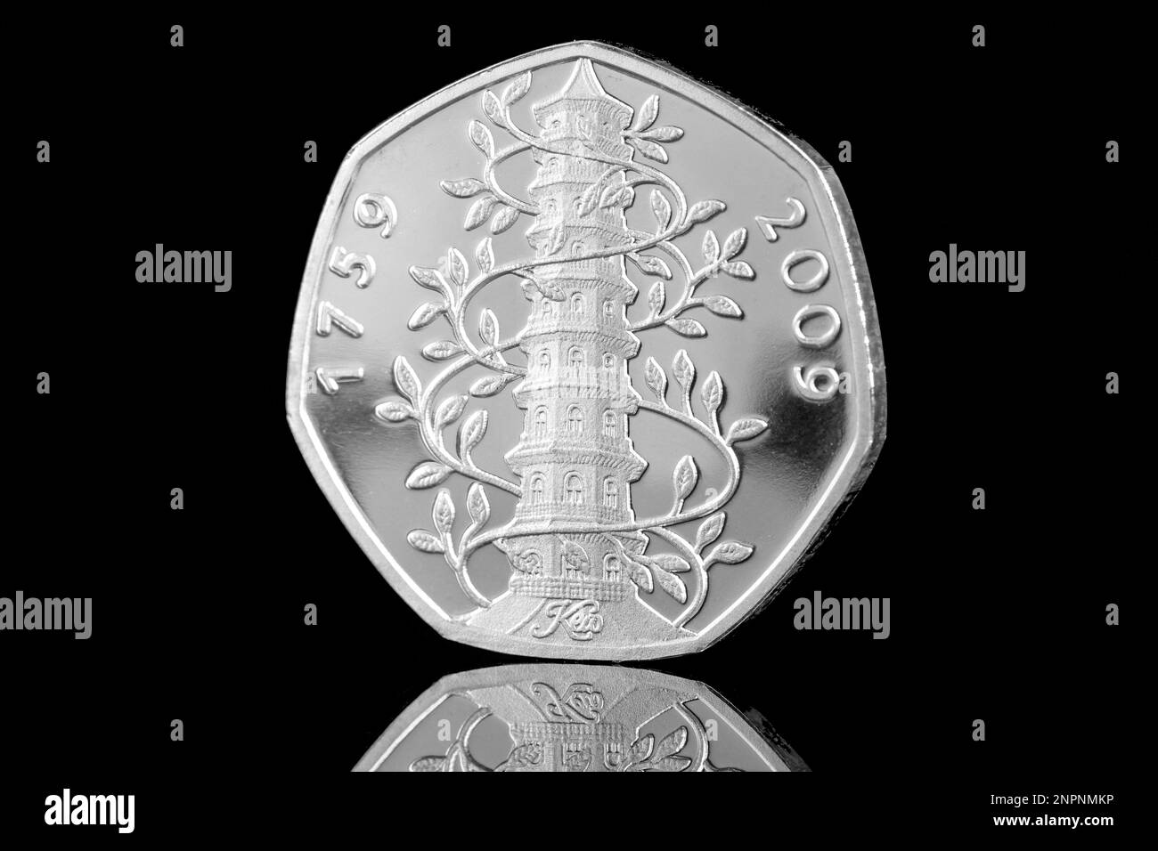 Fake 2009 Kew Gardens 50p pièces de monnaie qui sont utilisées comme remplissage d'album et ne sont pas classées comme monnaie légale Banque D'Images