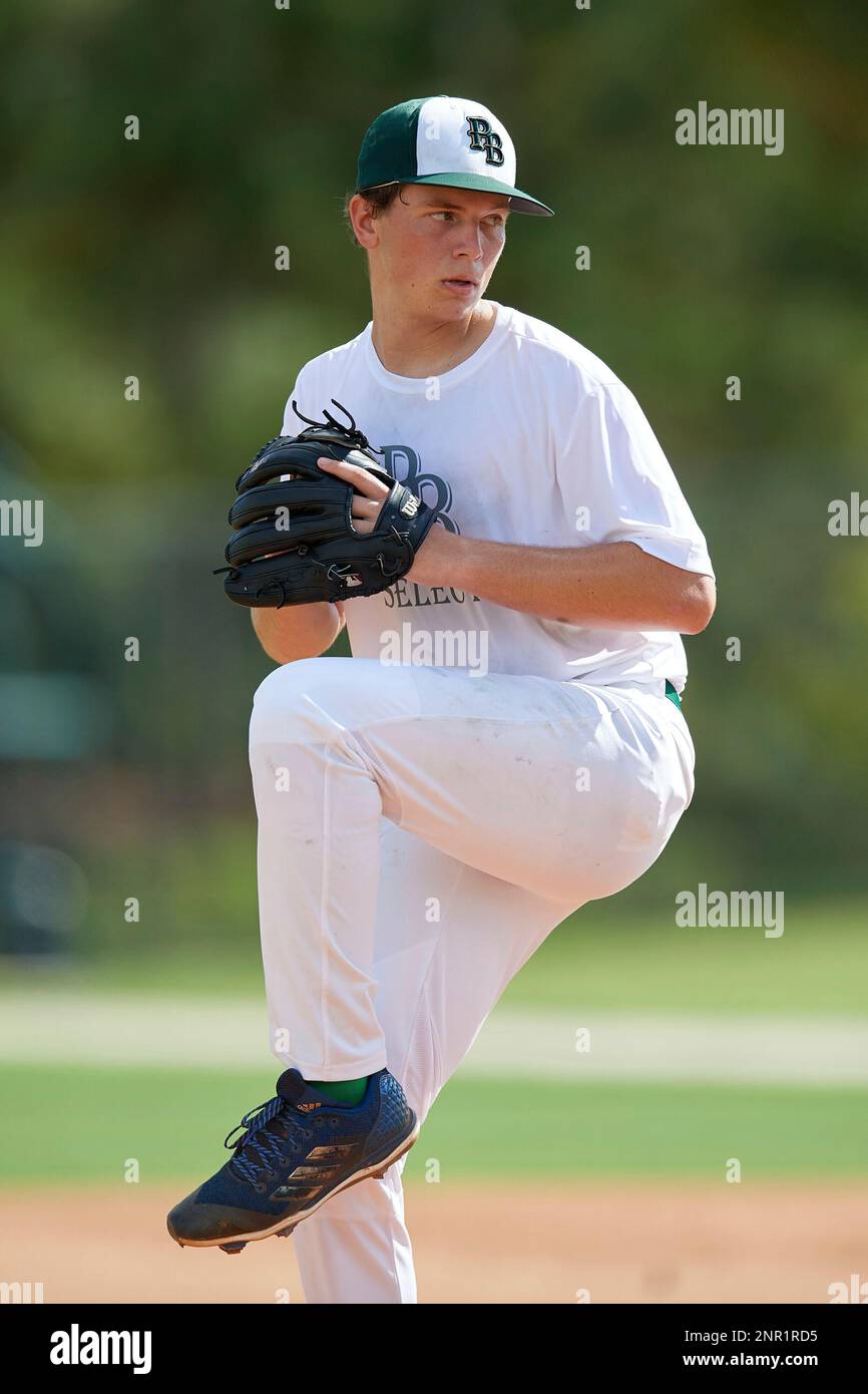 Robert Yudin (9) during the WWBA World Championship at the Roger Dean Complex on October 10, 2019 in Jupiter, Florida. Robert Yudin attends Martin County High School in Stuart, FL and is Uncommitted. (Mike Janes/Four Seam Images via AP) Banque D'Images