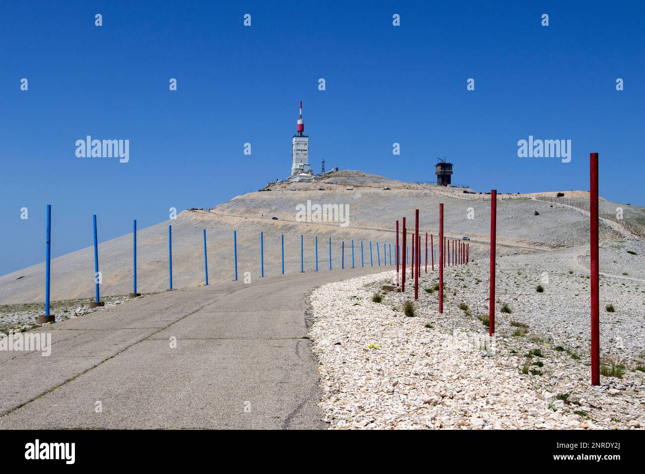 Paysage du Mont Ventoux (1 910 mètres) surnommé le géant de Provence ou le Mont Chauve. Région de PACA, France Banque D'Images