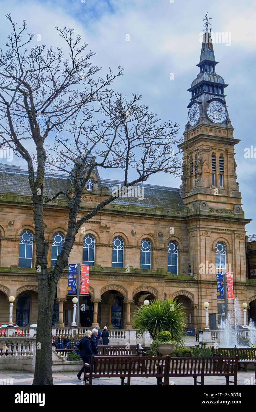 The Atkinson, lieu artistique et culturel, à Lord Street, Southport, Merseyside, Angleterre. Banque D'Images