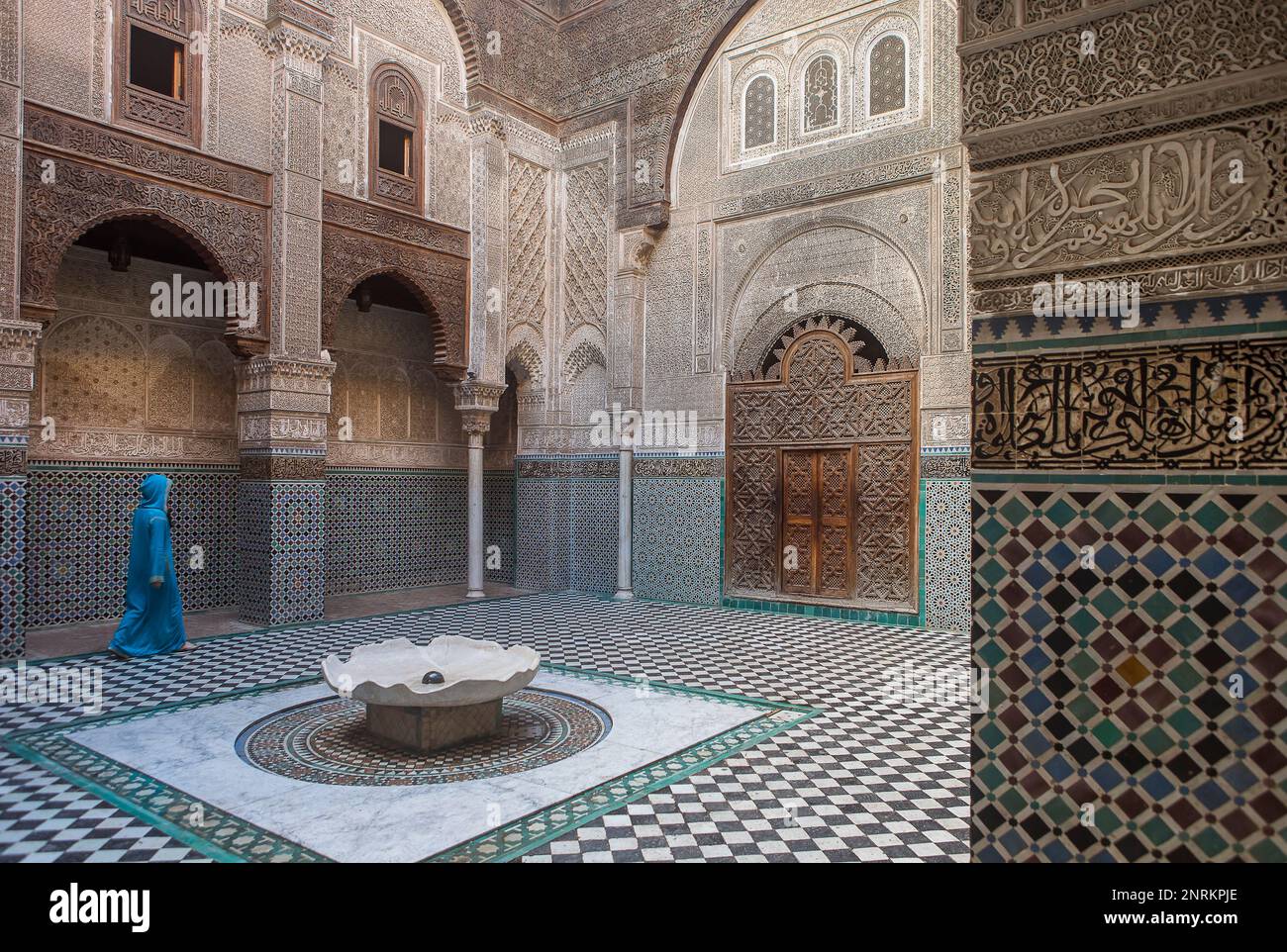 Ou Medersa el-Madrasa Attarine, Médina, Fès el Bali, FES, Maroc Banque D'Images