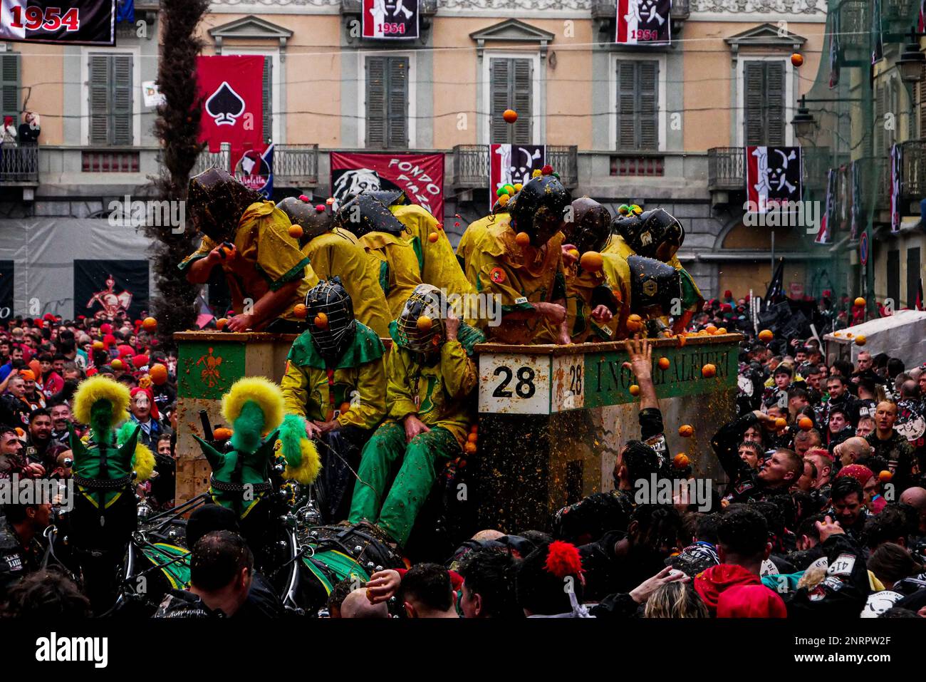 Le carnaval historique d'ivrea 2023 Banque D'Images