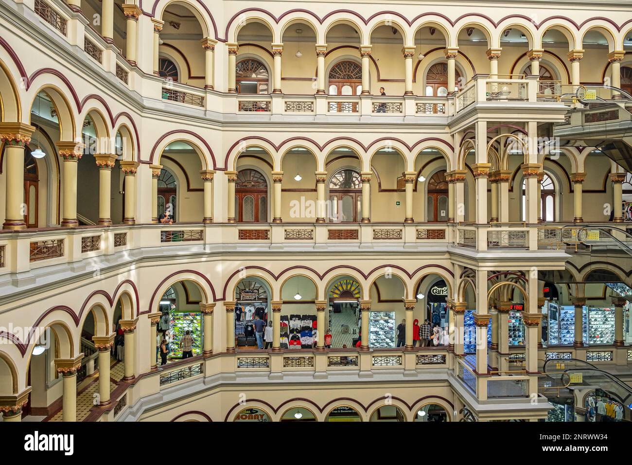 Palais National Mall, Centre Commercial Palacio Nacional, de shopping, de l'intérieur, Medellin, Colombie Banque D'Images