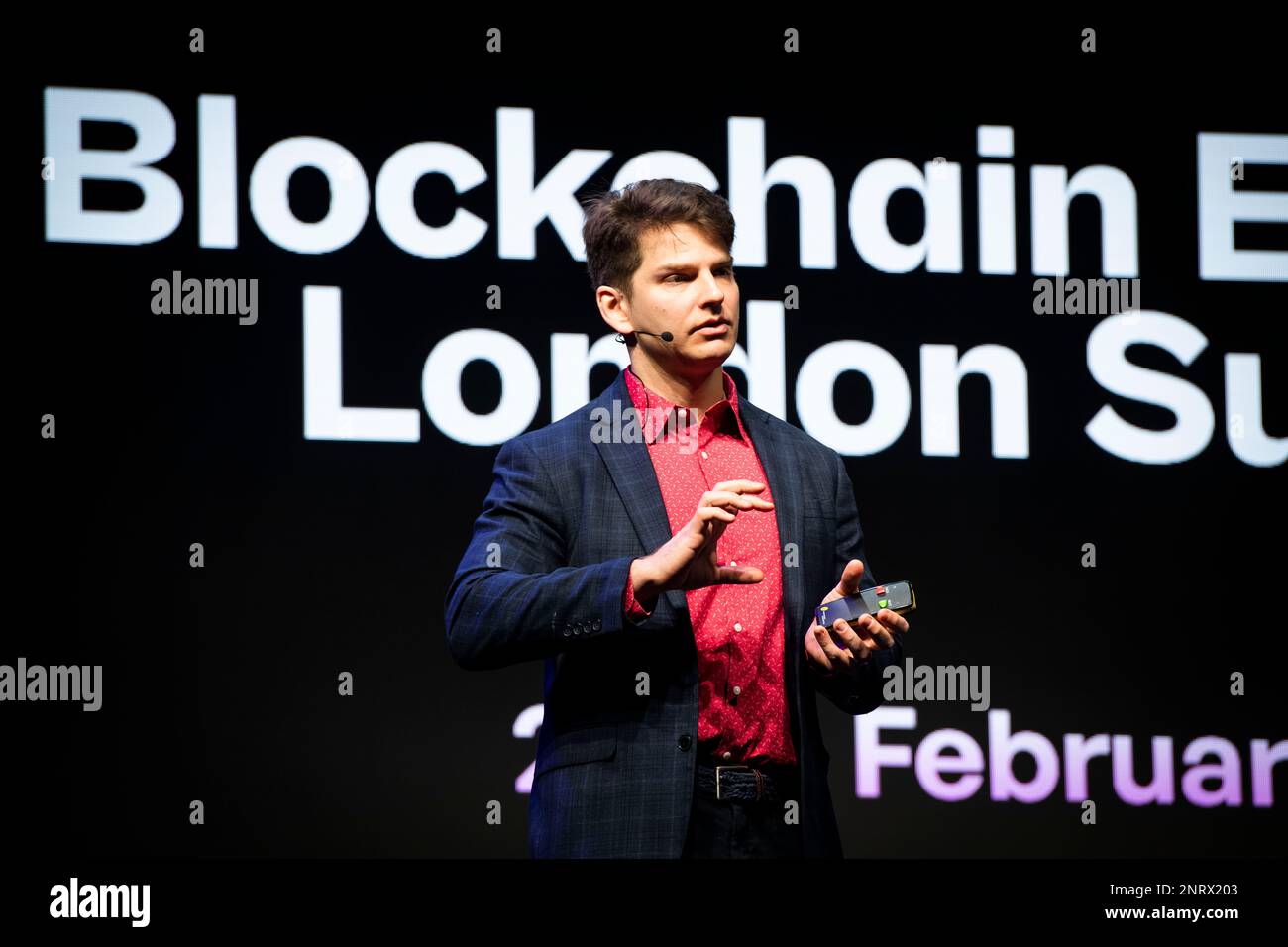 Londres, Royaume-Uni, lundi 27th février 2023 Lex Sokolin sur scène à la blockchain Economy, à Magazine, Greenwich. Credit: DavidJensen / Empics Entertainment / Alamy Live News Banque D'Images