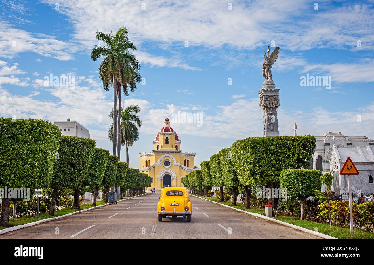 Chapelle, dans Cementerio Cristobal Colon, Colon Cimetière, La Habana, Cuba Banque D'Images