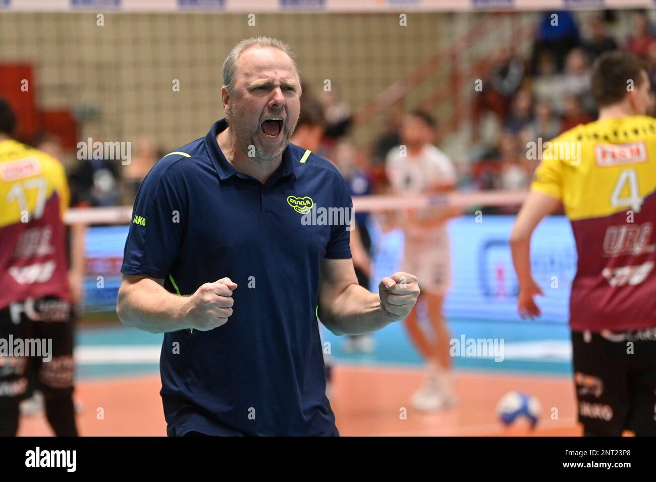 Kutna Hora, République tchèque. 27th févr. 2023. Cesky pohar volejbalistu - finale: Dukla Liberec - VK Karlovarsko, 27. Unora 2023, Kutna Hora. Trener vitezneho tymu Dukla Liberec Martin Demar. Banque D'Images