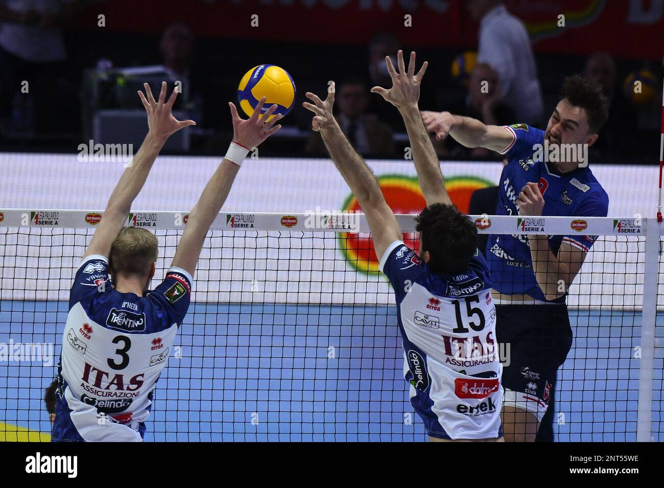 Loser Agustin d'Allianz Milano pendant la demi-finale Del Monte Coppa Italia Superlega - ITAS Trentino vs Allianz Milano sur 25 février 2023 au Palazzo dello Sport à Rome, Italie. Banque D'Images