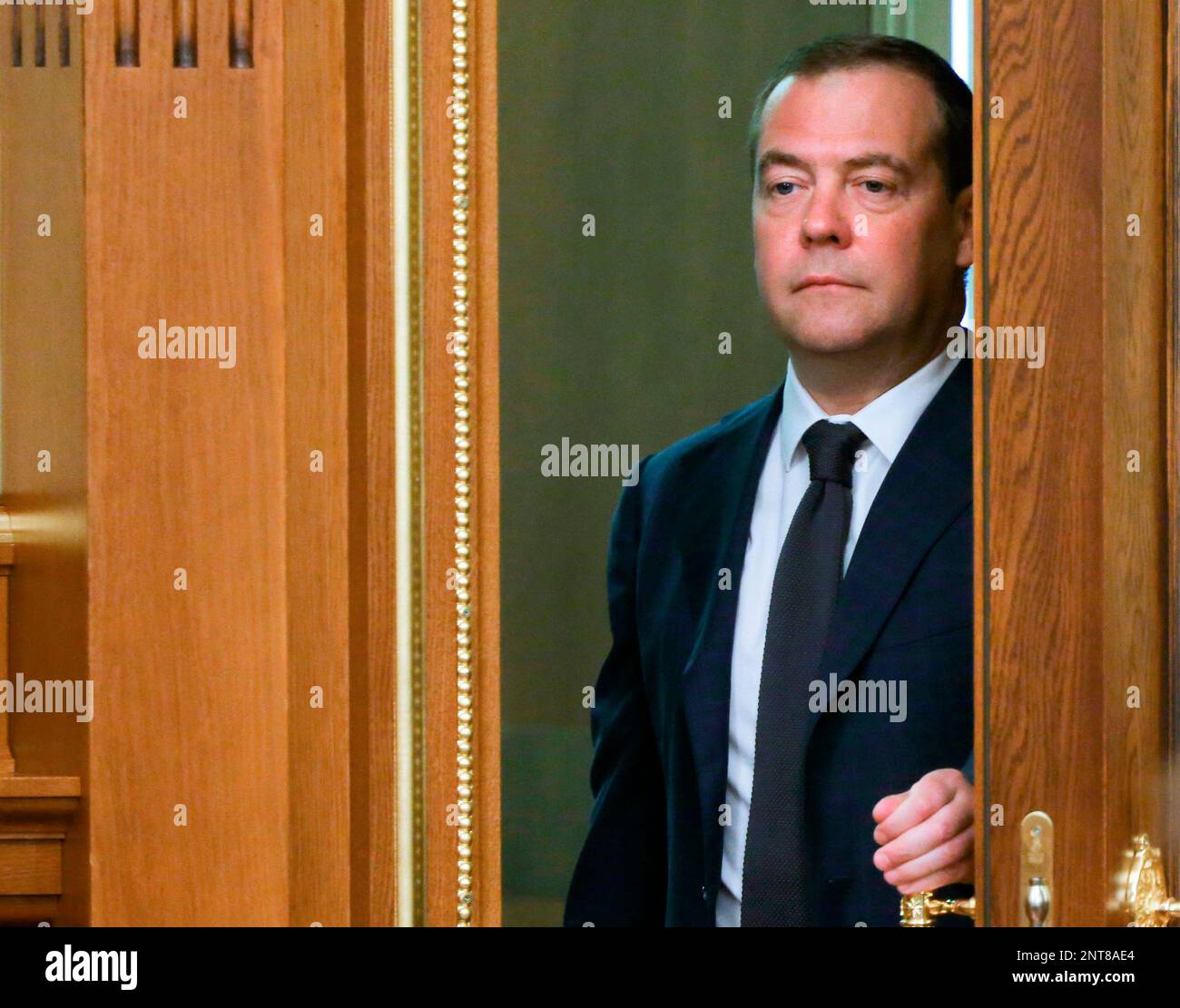 Russian Prime Minister Dmitry Medvedev enters a hall to attend a cabinet meeting in Moscow, Russia, Thursday, July 18, 2019. (Yekaterina Shtukina, Sputnik, Government Pool Photo via AP) Banque D'Images