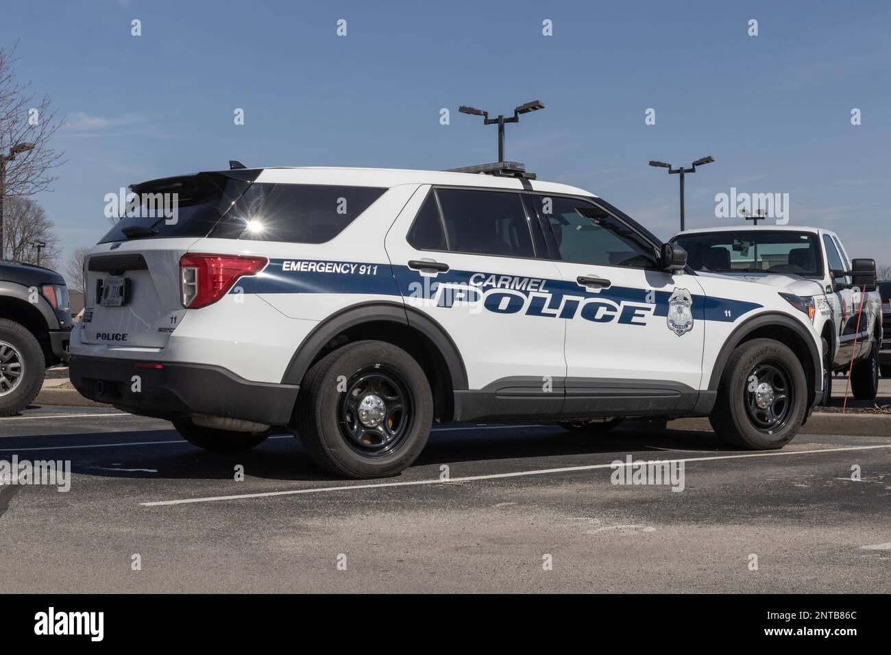 Pêcheurs - Circa février 2023 : véhicules du service de police de Carmel. Patrouille de police de Carmel dans le comté de Hamilton, Indiana. Banque D'Images