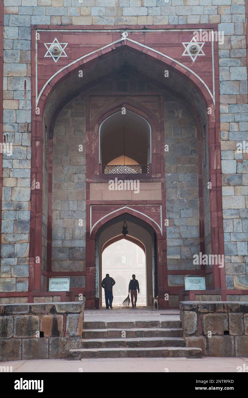 Porte de jardins, dans la Tombe de Humayun, Delhi, Inde Banque D'Images