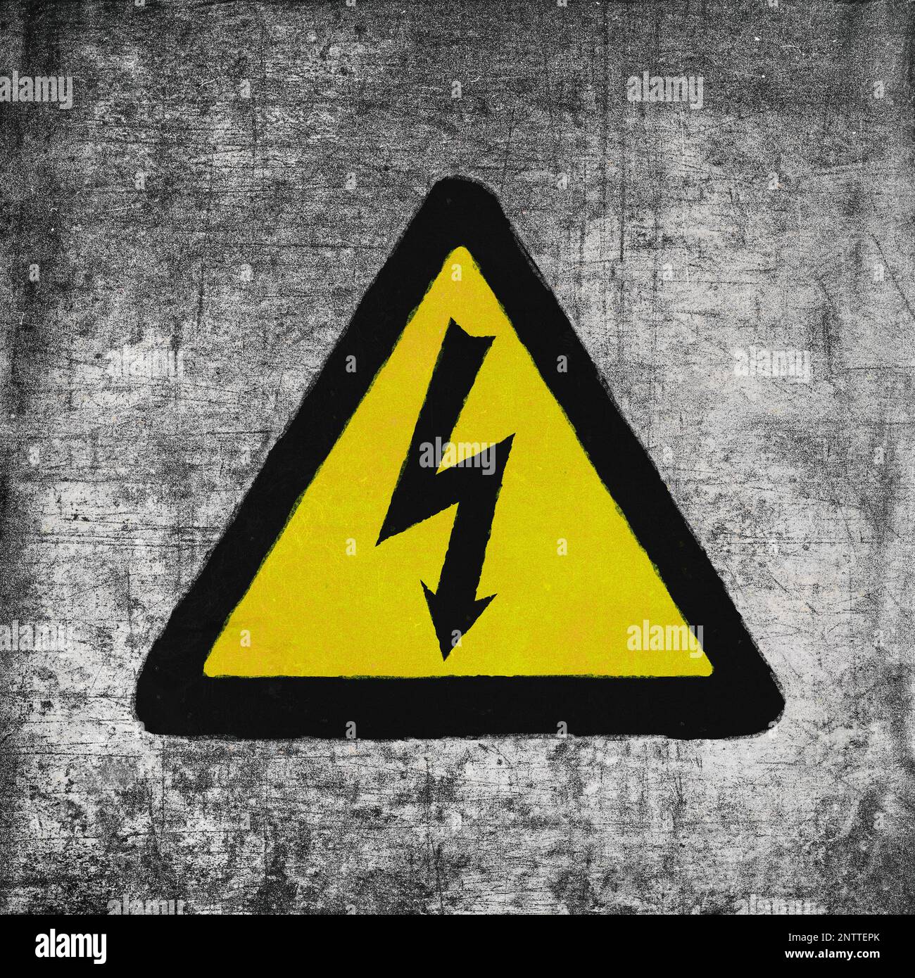 Panneau haute tension, jaune et noir sur gris. Symbole de danger électrique, texturé à la grunge Banque D'Images